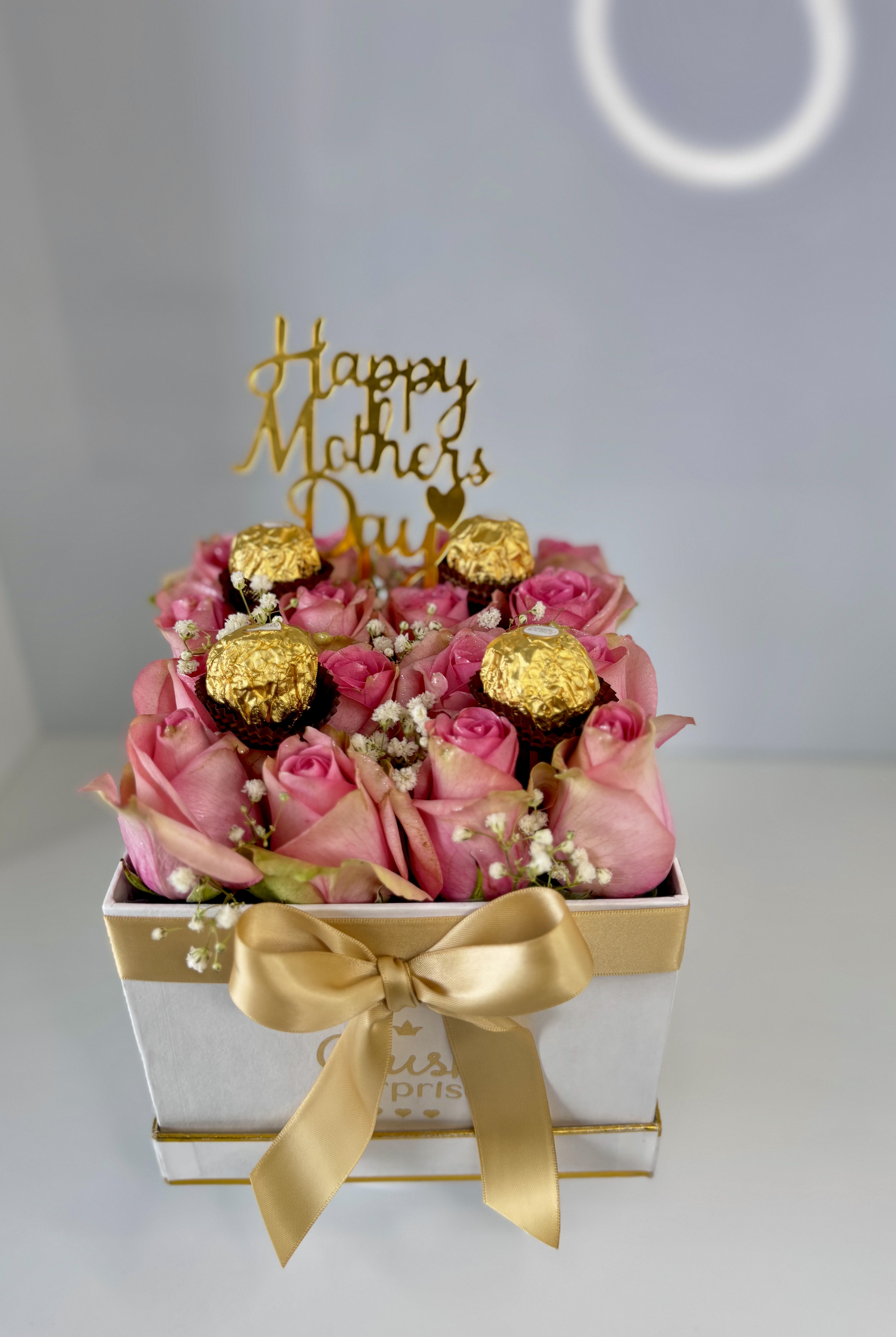 Small Box Roses + Ferrero
